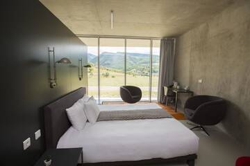 Фото номера Двухместный номер Делюкс с 1 кроватью Отель Concept Hotel by COAF г. Debed 11