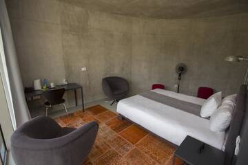 Фото номера Двухместный номер Делюкс с 1 кроватью Отель Concept Hotel by COAF г. Debed 17